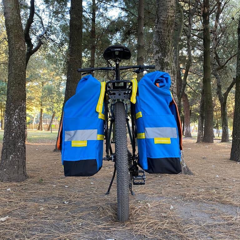 Alforjas de Cicloviaje Personalizadas/Custom Touring Panniers