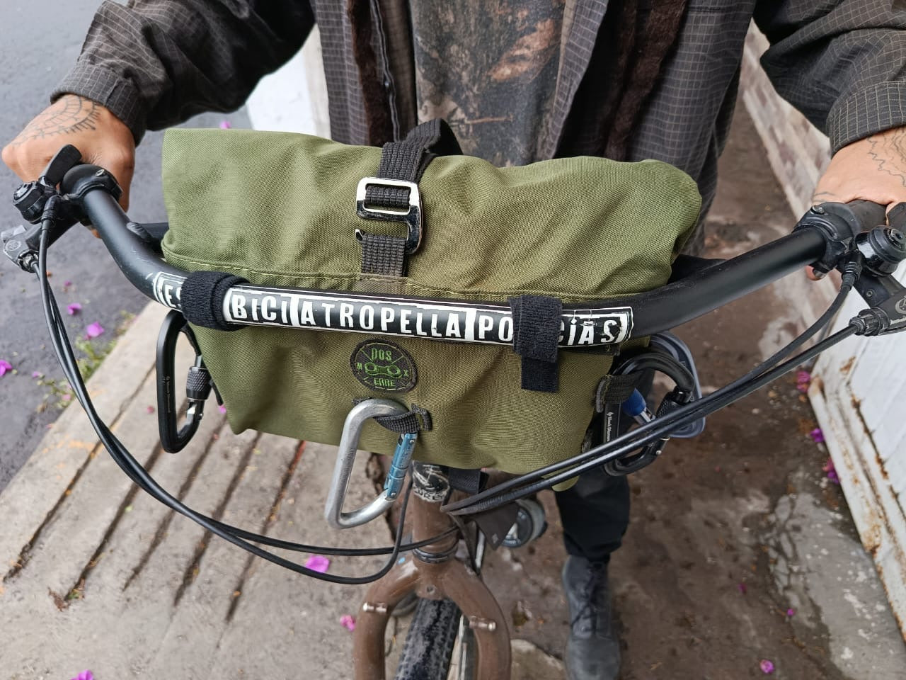 Bolsa/riñonera Rolltop para manubrios tipo H