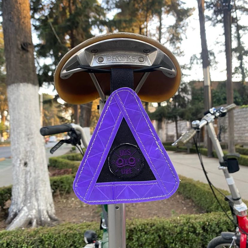 Reflejante Triangular