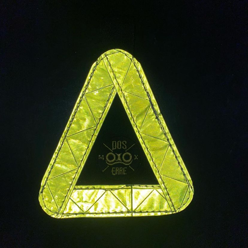 Reflejante Triangular